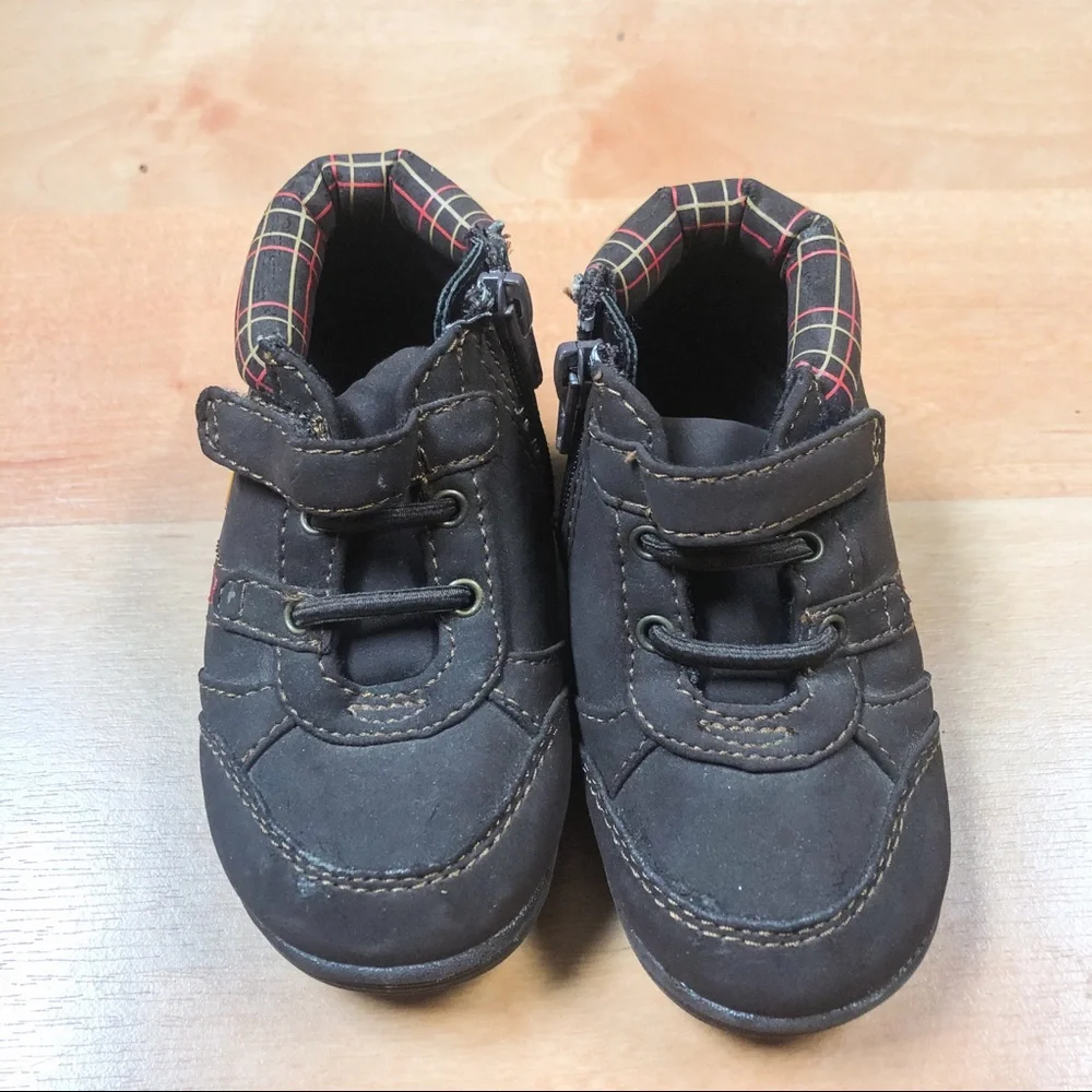 Vintage Sesame Street Toddler Brown & Red Elmo Graphic Sneakers Boys Size 5